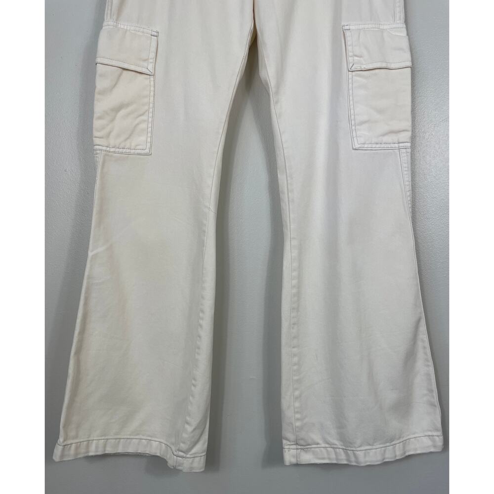 Aeropostale Low-Rise Flare Utility Cargo Pants Off White Size 4 Y2K 90s 2000s - Picture 6 of 12